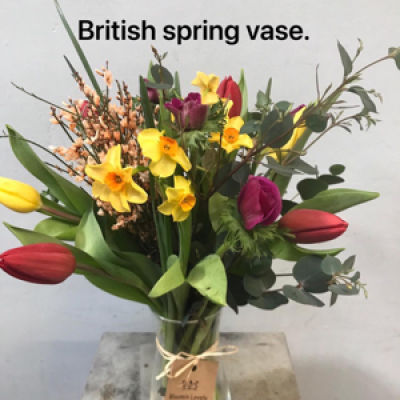 British spring vase - This beautiful Bright British spring vase will bring a smile. 