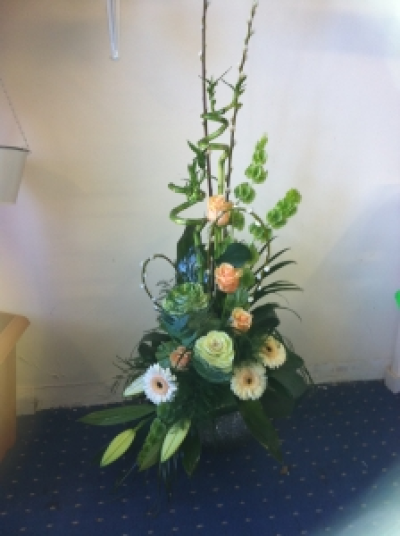 arrangement - 
